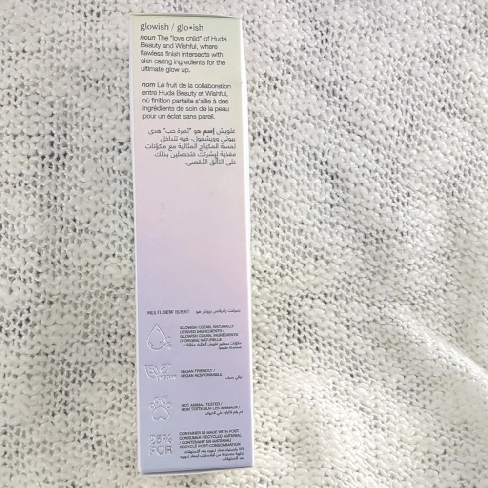HUDA BEAUTY GloWish Multidew Skin Tint LIGHT MEDIUM 04, 40ml/1.35fl oz